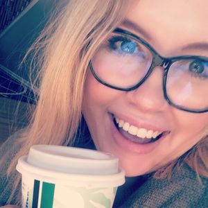 Meet your Posher, Regan